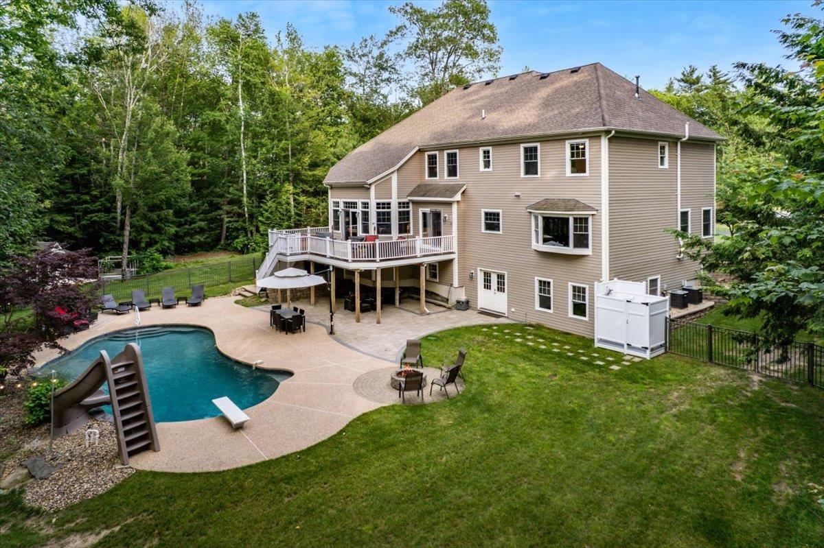 Bedford, New Hampshire, 03110, United States, 4 Bedrooms Bedrooms, ,5 BathroomsBathrooms,Residential,For Sale,1865787