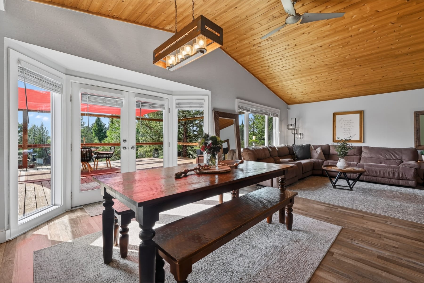 64911 Glacier View Drive Bend, OR 97703 - 物件實景