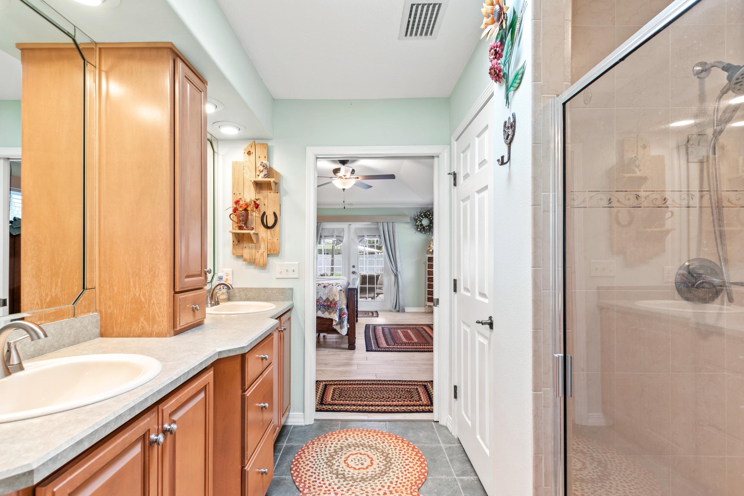 East Palatka, Florida, 32131, United States, 3 Bedrooms Bedrooms, ,2 BathroomsBathrooms,Residential,For Sale,1983358