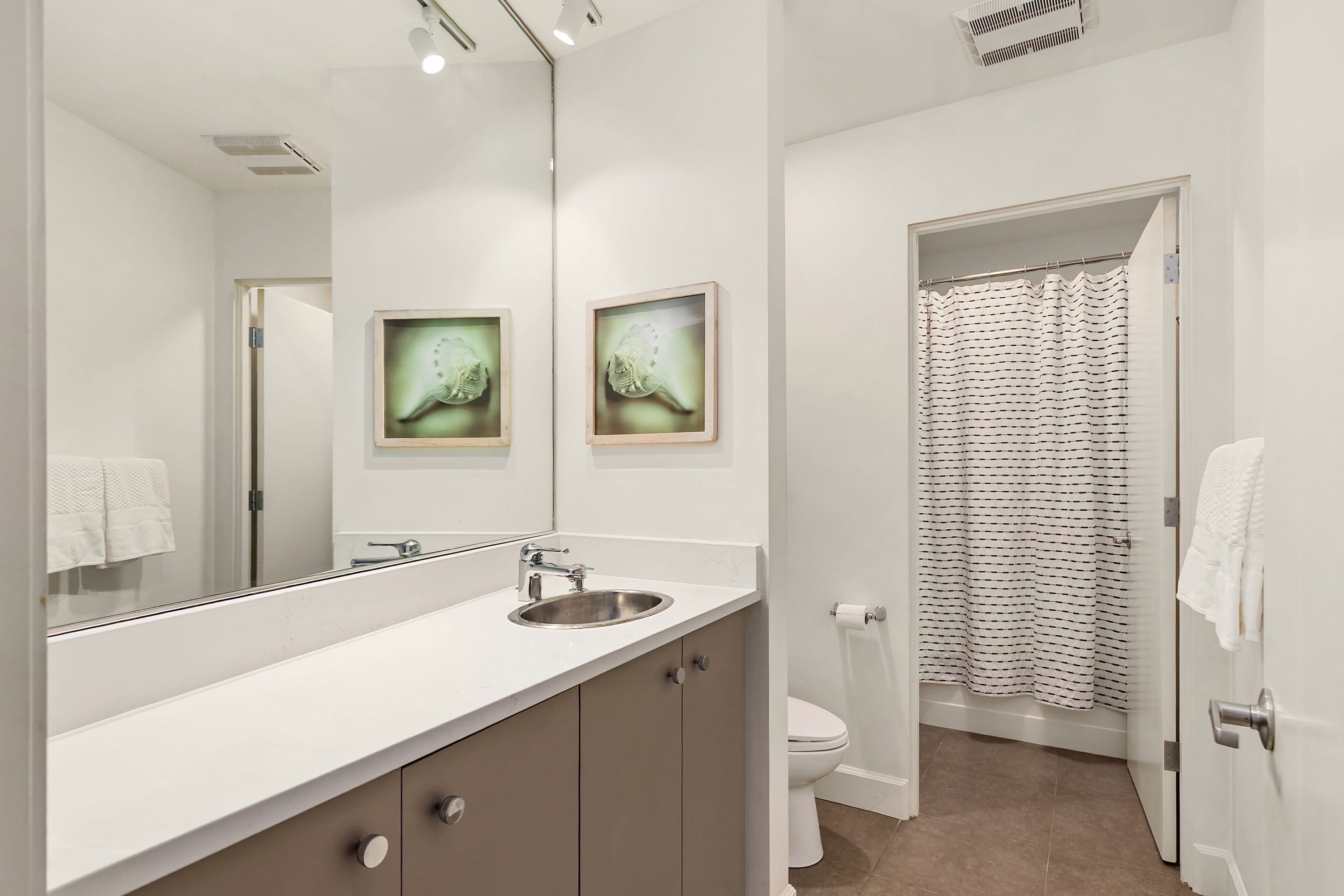  12145 Arrow Point Lp NE, Bainbridge Island, WA 98110 - 物件實景