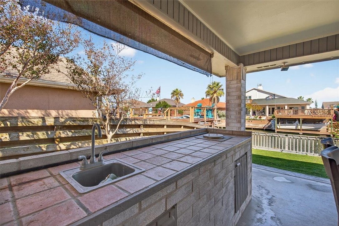 Corpus Christi, Texas, 78418, United States, 3 Bedrooms Bedrooms, ,2 BathroomsBathrooms,Residential,For Sale,1997233