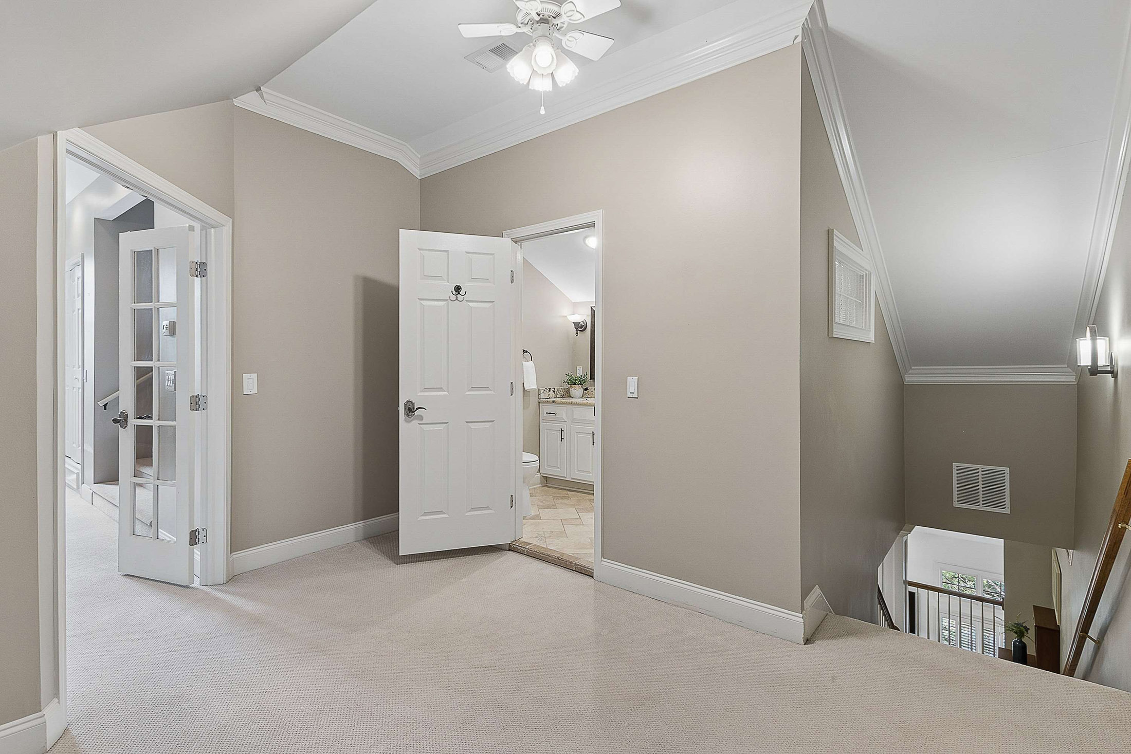  Beautiful Brick Townhome in Downtown Roswell - 物件實景