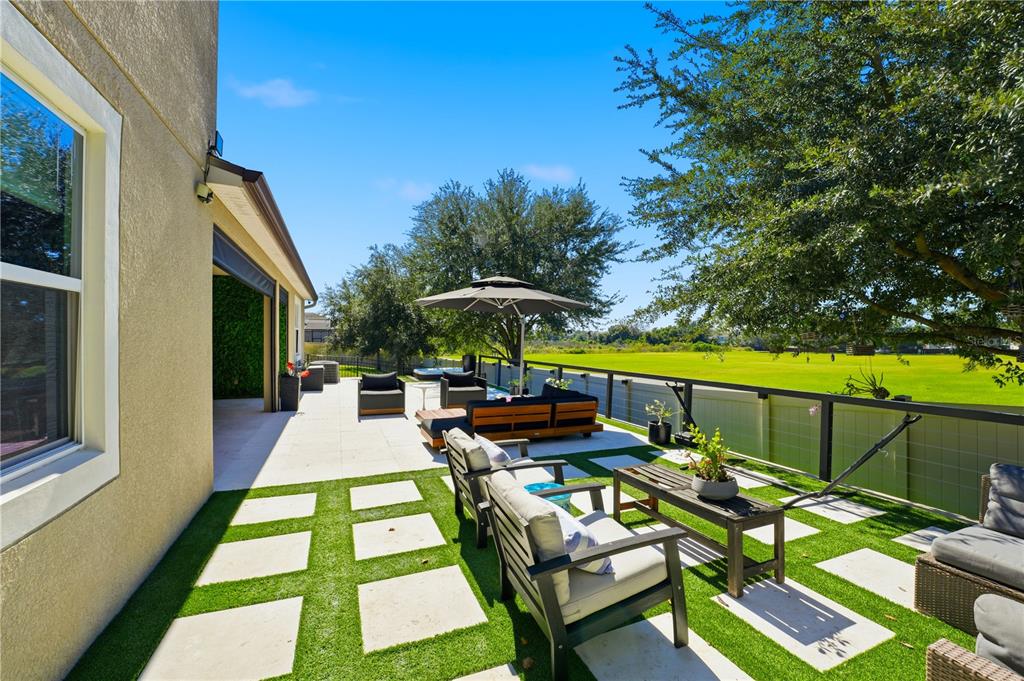 Winter Garden, Florida, 34787, United States, 5 Bedrooms Bedrooms, ,5 BathroomsBathrooms,Residential,For Sale,1987949