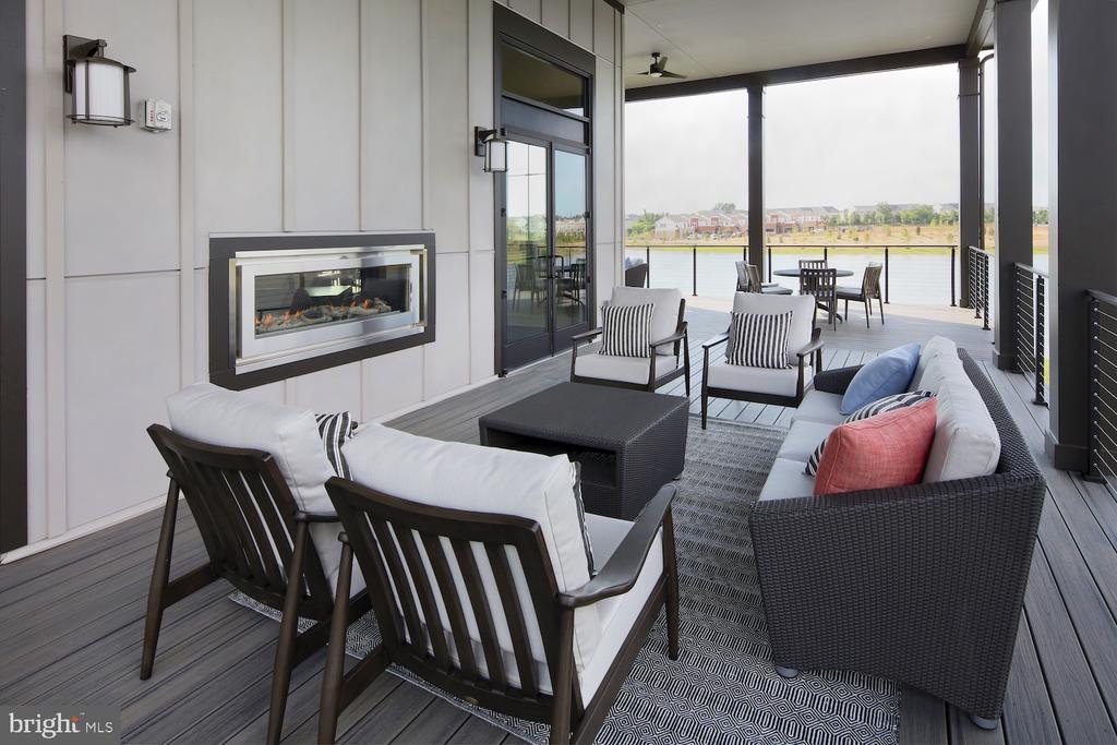 Ashburn, Virginia, 20148, United States, 3 Bedrooms Bedrooms, ,2 BathroomsBathrooms,Residential,For Sale,1977390