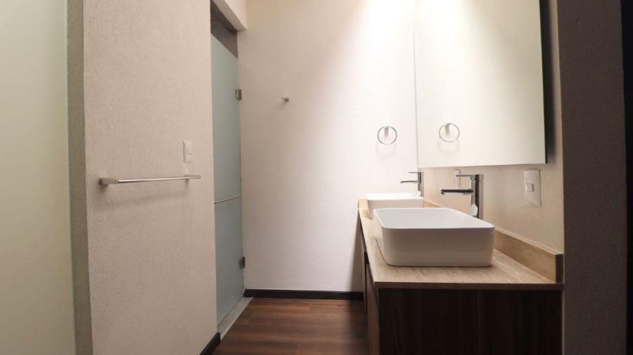 Rinc?n de la Monta?a, Morelia, Michoacán de Ocampo, 58350, Mexico, 4 Bedrooms Bedrooms, ,4 BathroomsBathrooms,Residential,For Sale,Rinc?n de la Monta?a,1440686