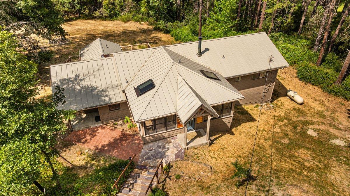 Nevada City, California, 95959, United States, 3 Bedrooms Bedrooms, ,3 BathroomsBathrooms,Residential,For Sale,1916379