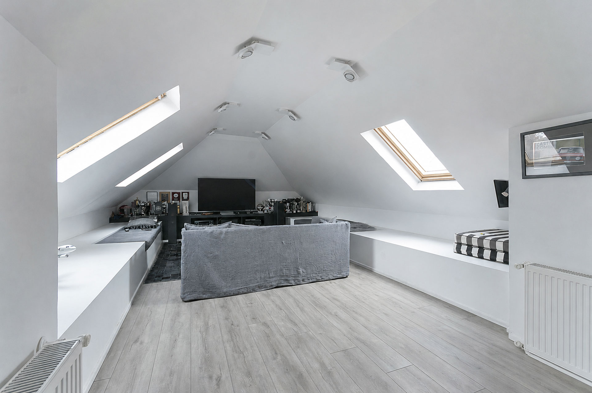  Remodeled Home in La Foresta - 物件實景