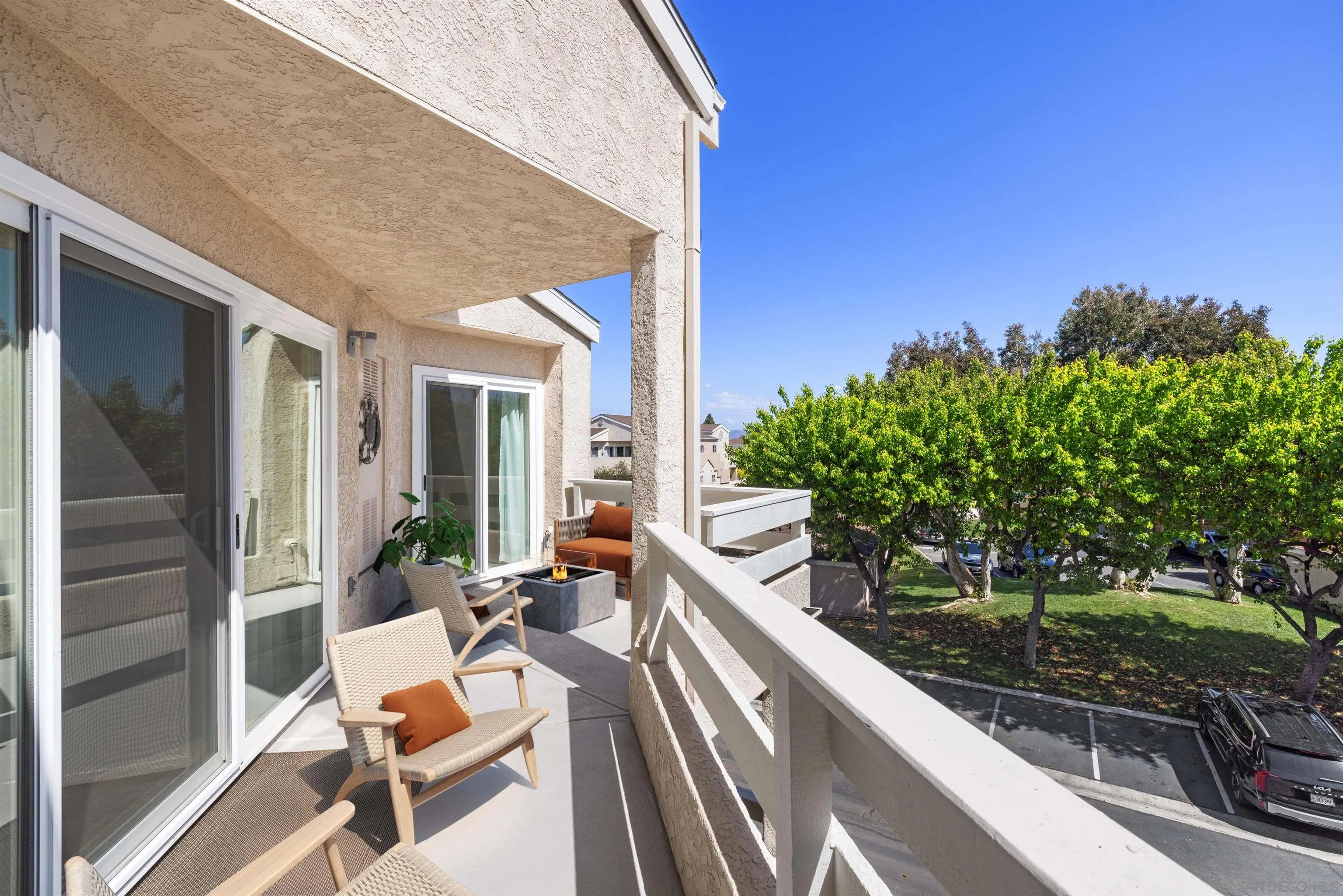 San Diego, California, 92111, United States, 2 Bedrooms Bedrooms, ,2 BathroomsBathrooms,Residential,For Sale,1838531