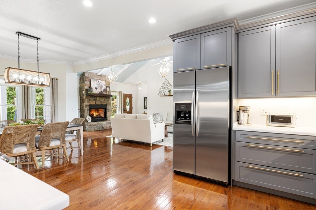 Warne, North Carolina, 28909, United States, 3 Bedrooms Bedrooms, ,3 BathroomsBathrooms,Residential,For Sale,1878165