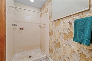 Poughkeepsie, New York, 12603, United States, 4 Bedrooms Bedrooms, ,3 BathroomsBathrooms,Residential,For Sale,1927911
