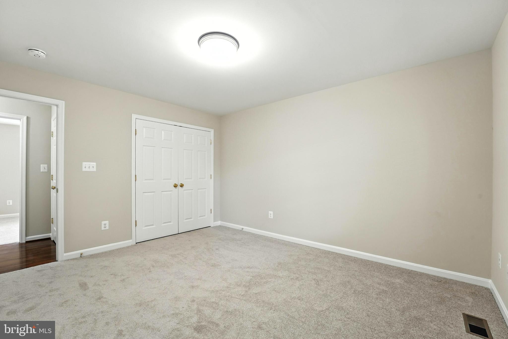 Warrenton, Virginia, 20186, United States, 3 Bedrooms Bedrooms, ,3 BathroomsBathrooms,Residential,For Sale,1930578