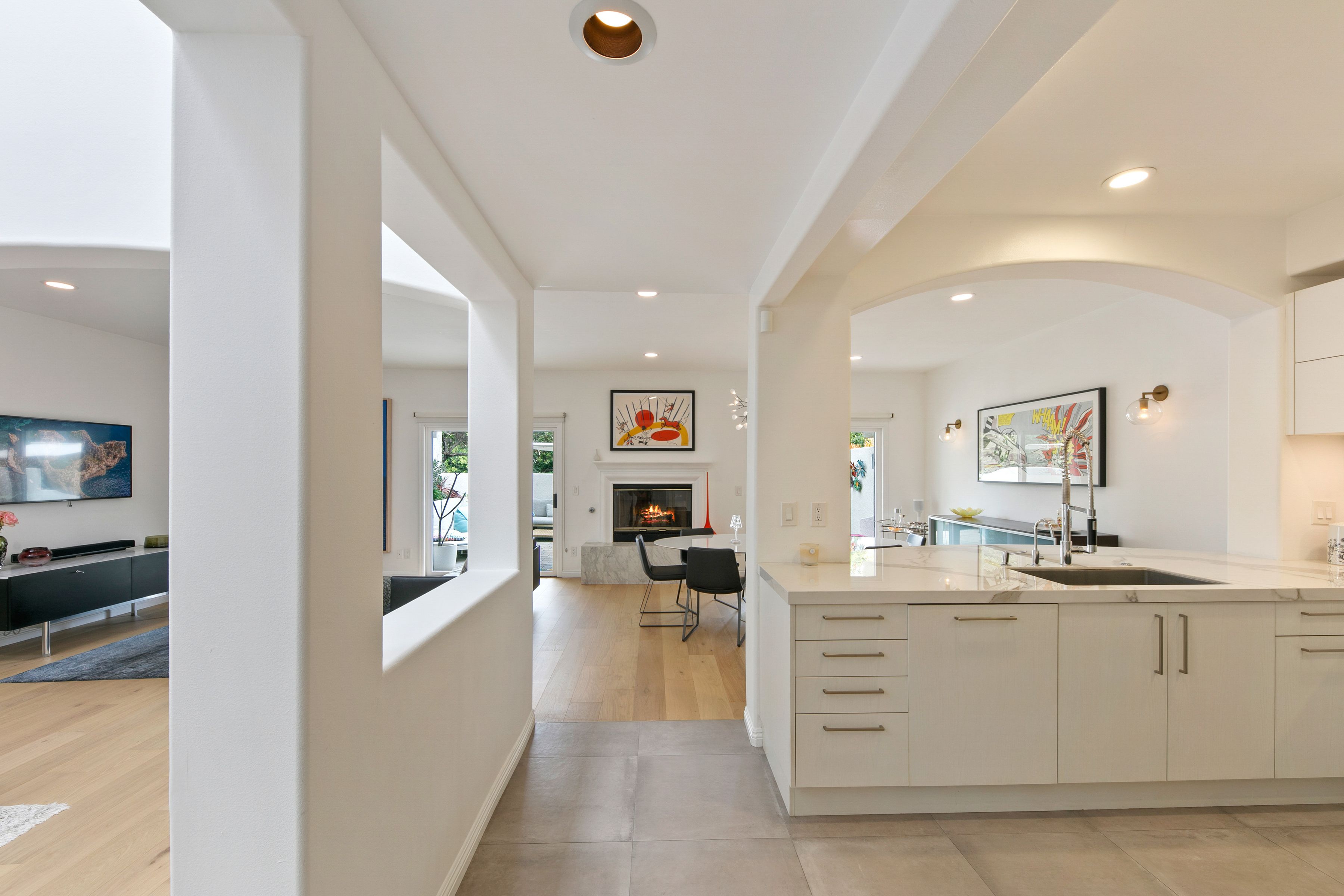  6435 Zumirez Drive - 物件實景