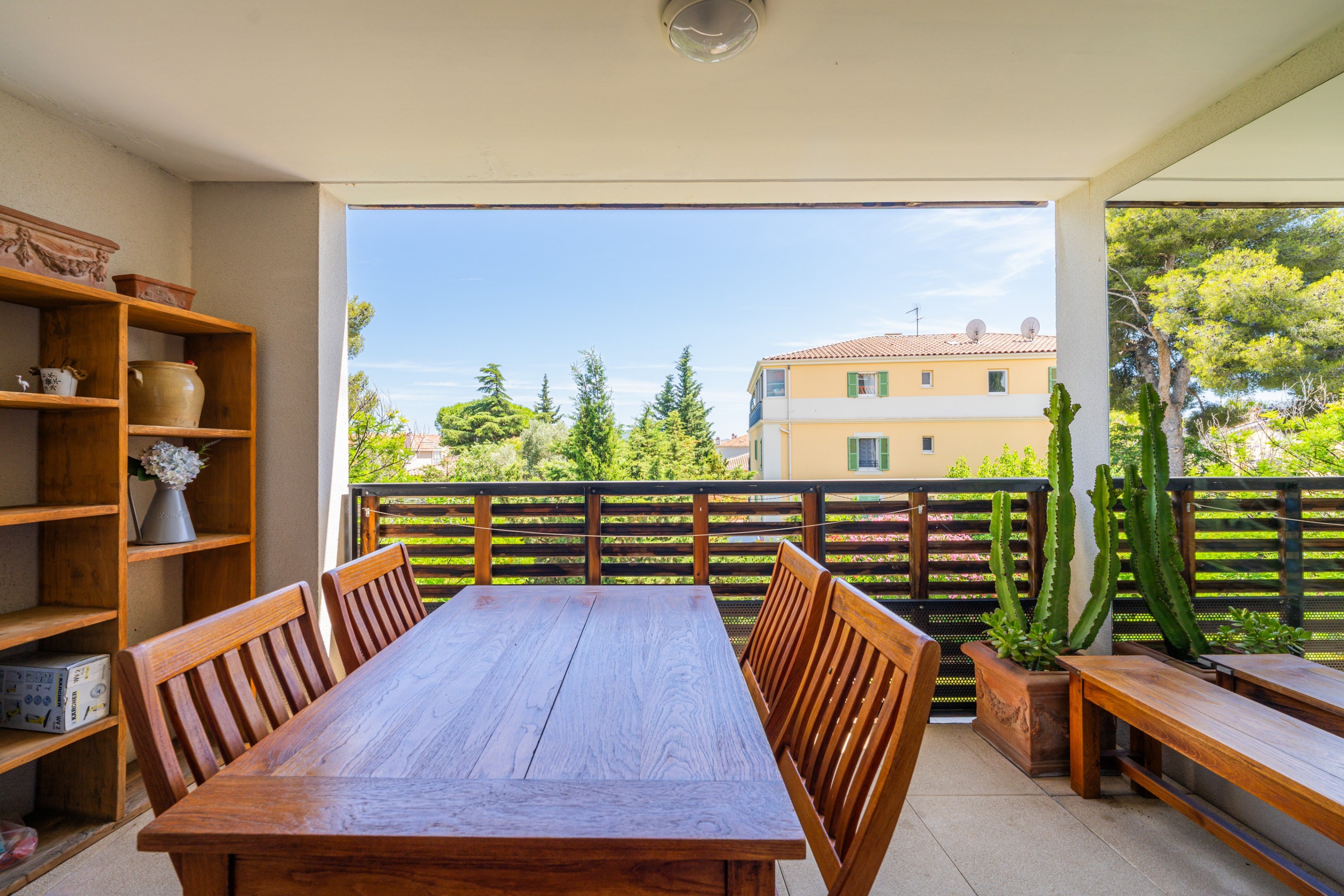  Sanary-sur-Mer – Village Centre Apartment with Terrace and Private Parking - 物件實景