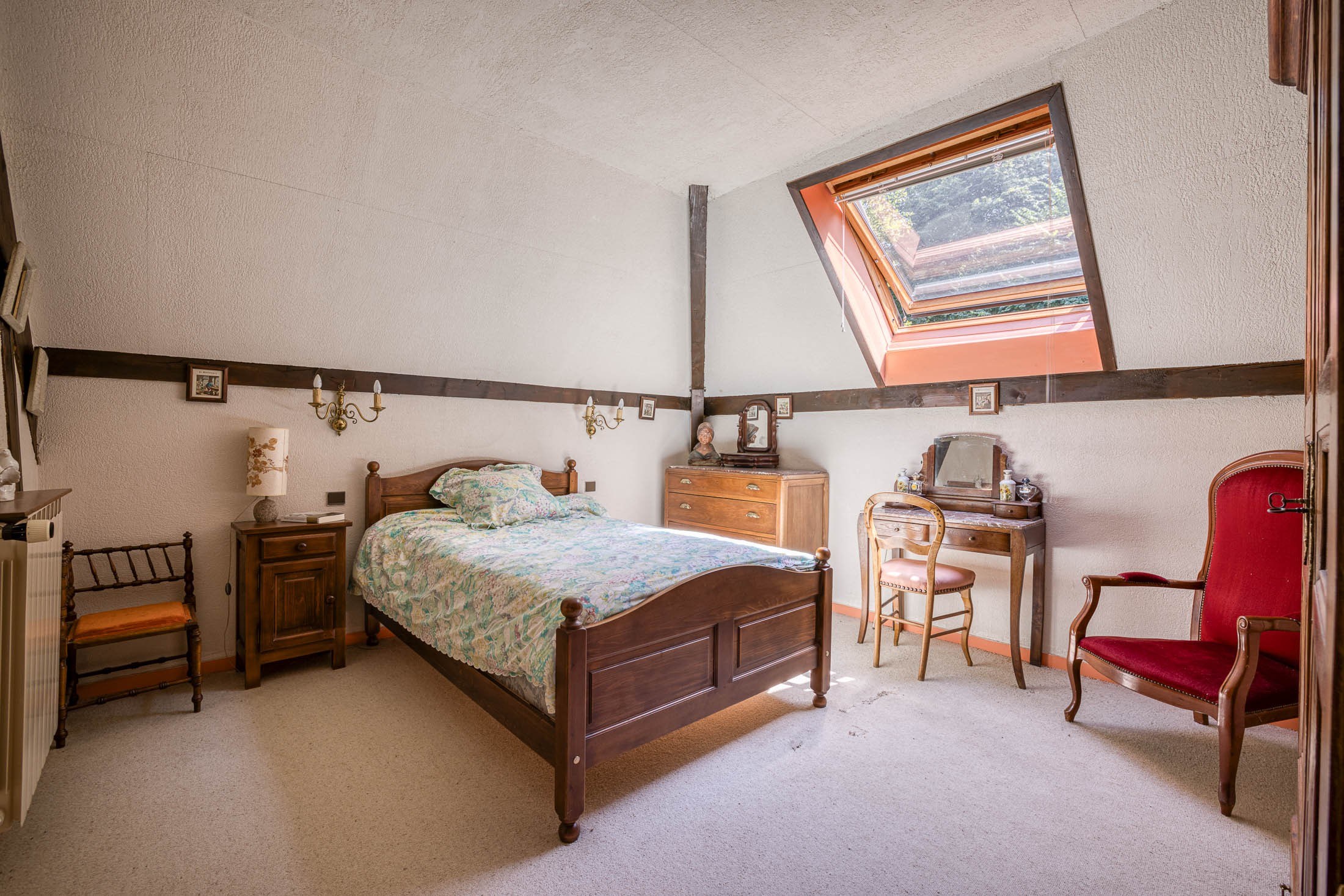  Exceptional property with views of Lake, the mountains, and the Château de Ment… - 物件實景