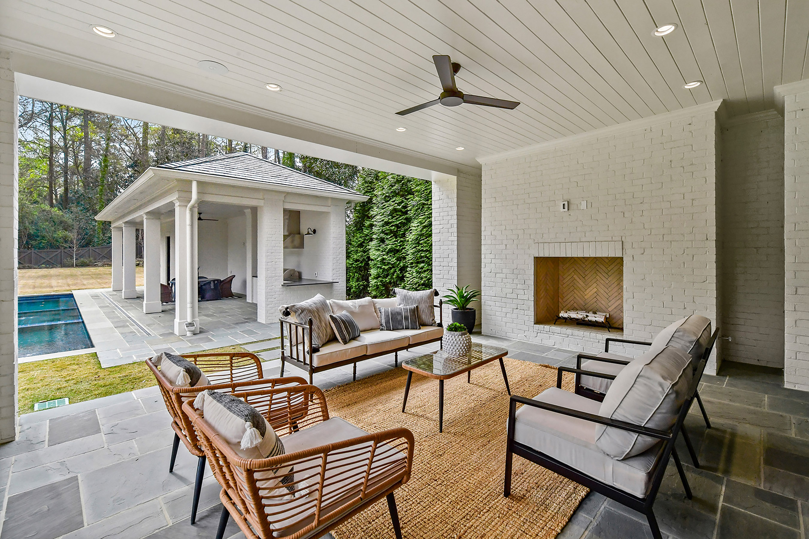  Exquisite Estate Home Moments from Chastain Park - 物件實景