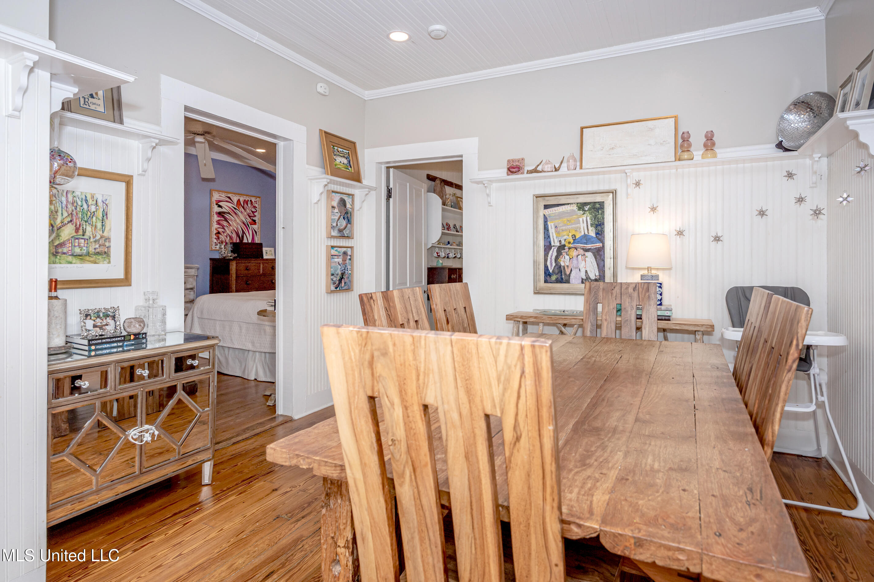 Ocean Springs, Mississippi, 39564, United States, 3 Bedrooms Bedrooms, ,2 BathroomsBathrooms,Residential,For Sale,1847227