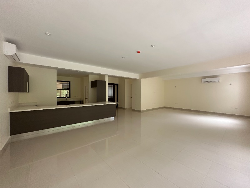 Kingston 6, JM, 2 Bedrooms Bedrooms, ,3 BathroomsBathrooms,Residential,For Sale,1838933