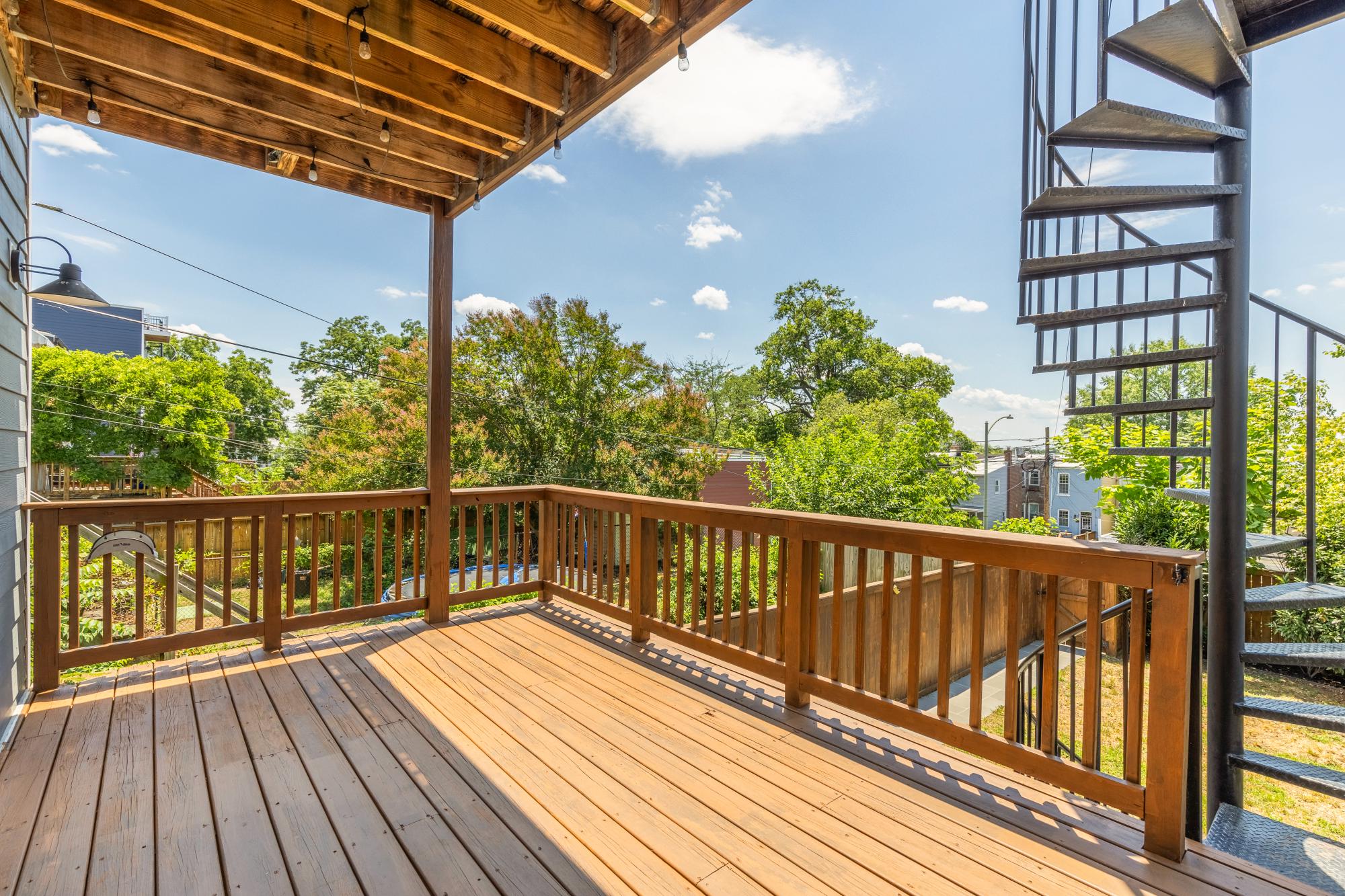  1247 Oates Street NE, Washington, DC, 20002 - 物件實景