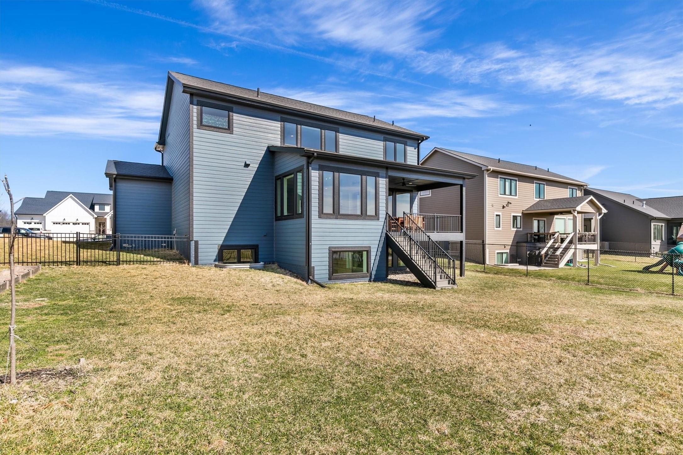 West Des Moines, Iowa, 50266, United States, 5 Bedrooms Bedrooms, ,5 BathroomsBathrooms,Residential,For Sale,2030247