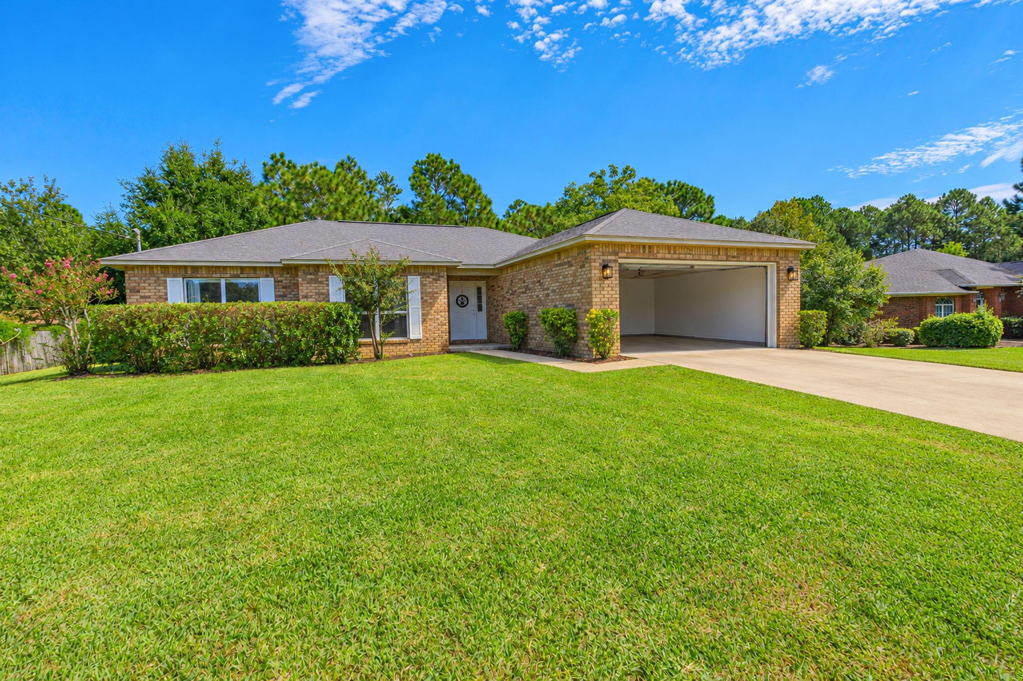 Aurora Dr, Navarre, FL 32566 #1