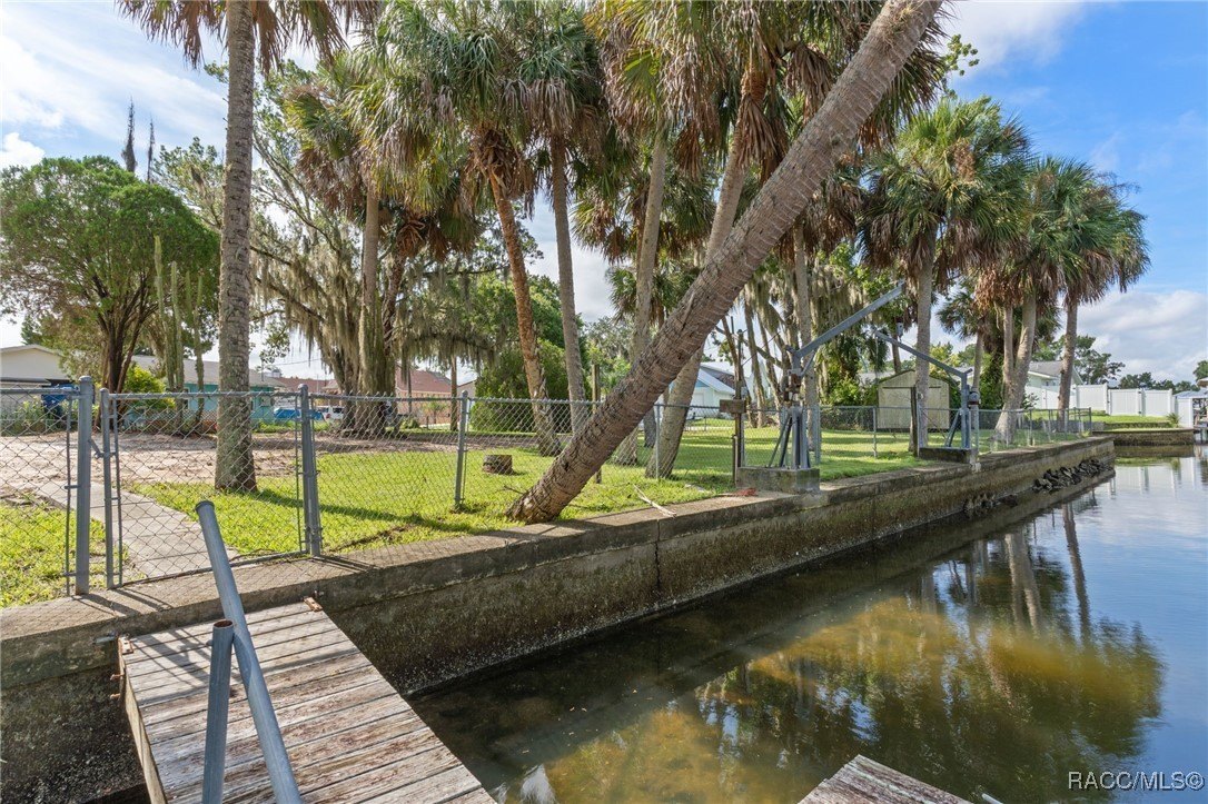 Crystal River, Florida, 34428, United States, ,Land,For Sale,1977992