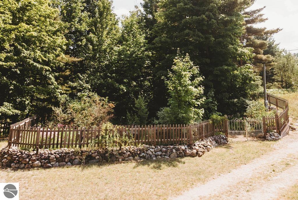 Williamsburg, Michigan, 49690, United States, ,Land,For Sale,1906031