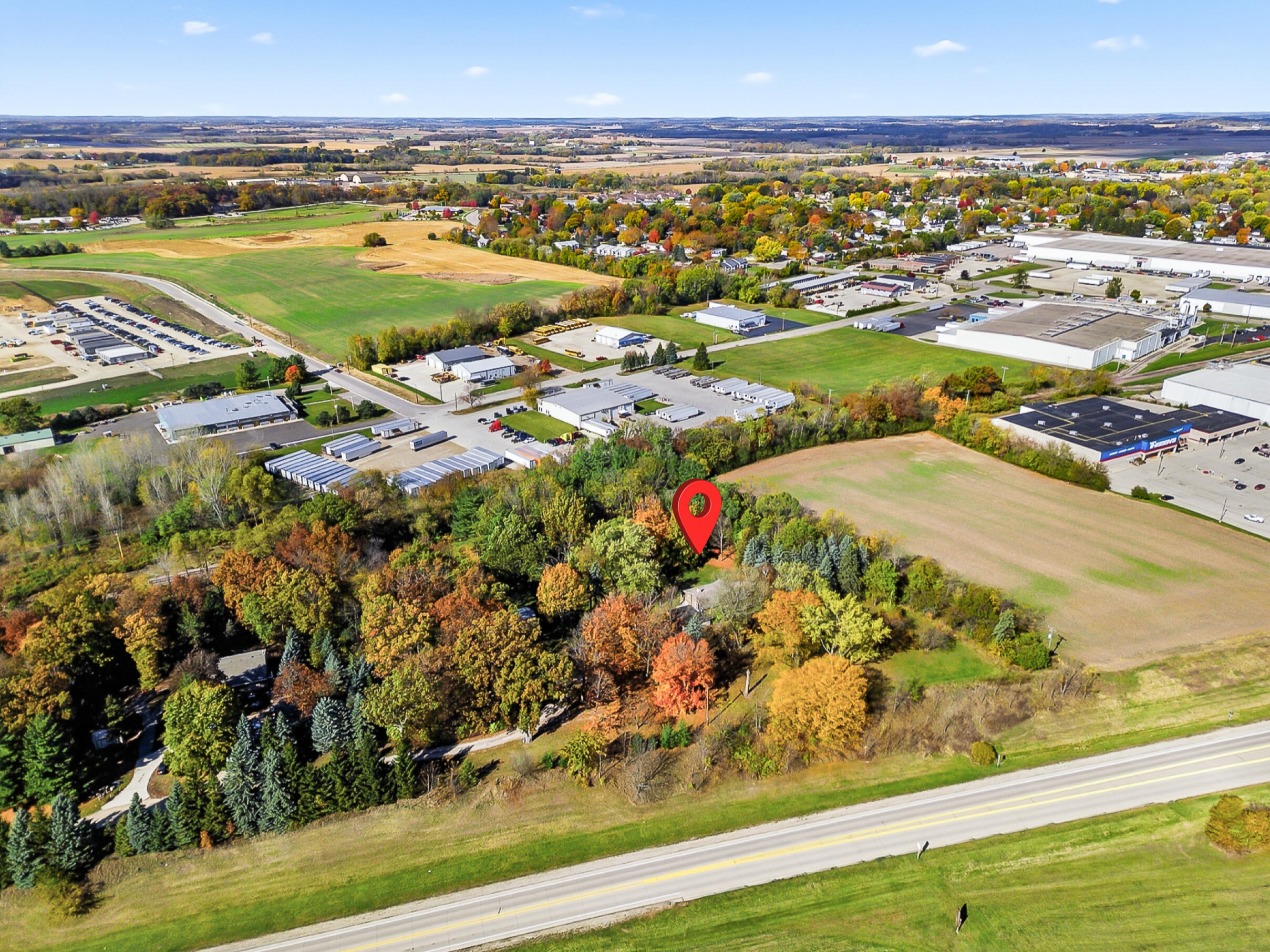 Jefferson, Wisconsin, 53549, United States, 4 Bedrooms Bedrooms, ,2 BathroomsBathrooms,Residential,For Sale,1973075