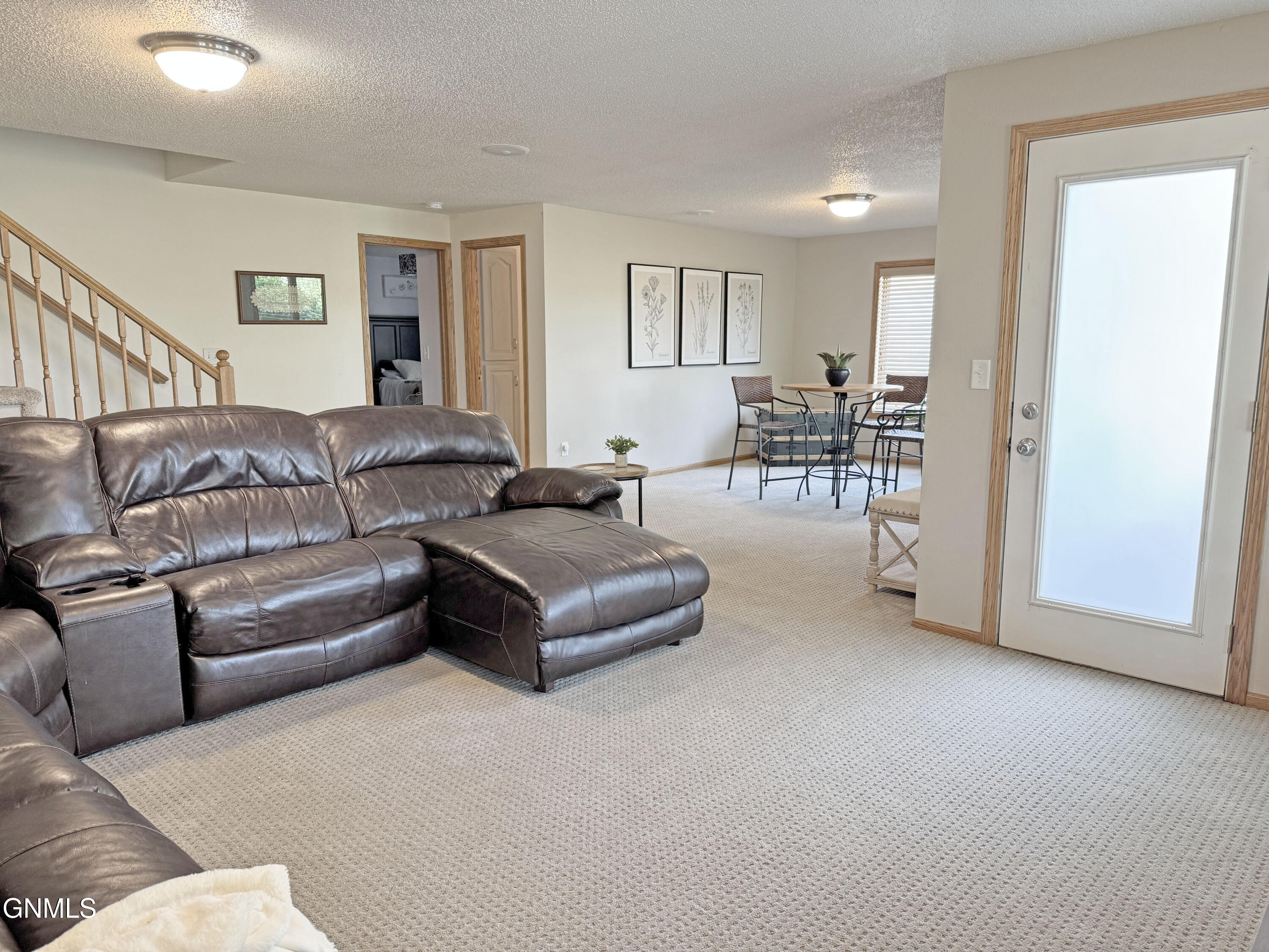 Bismarck, North Dakota, 58503, United States, 5 Bedrooms Bedrooms, ,2 BathroomsBathrooms,Residential,For Sale,2001566