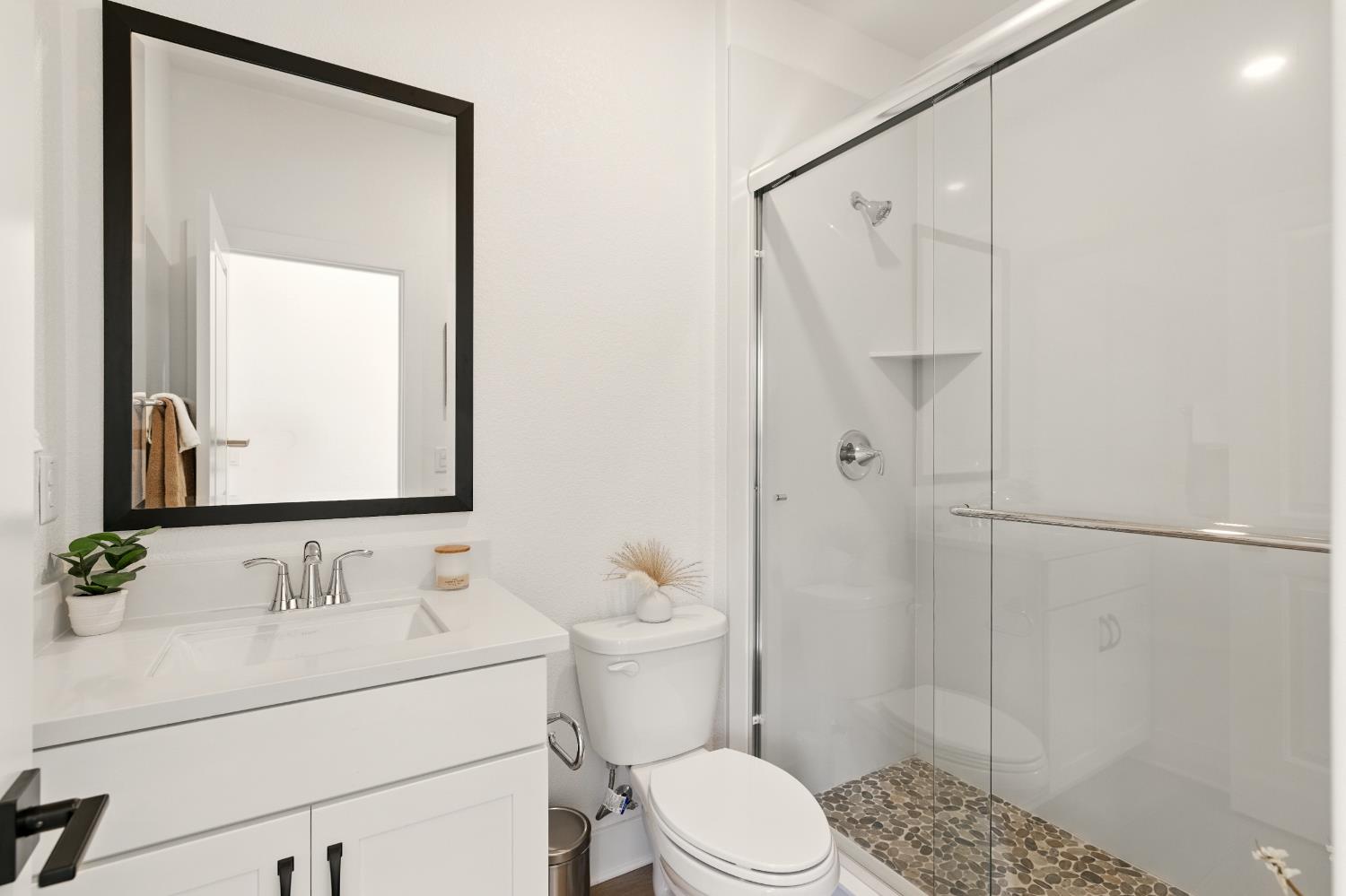 Granite Bay, California, 95746, United States, 4 Bedrooms Bedrooms, ,3 BathroomsBathrooms,Residential,For Sale,1875831