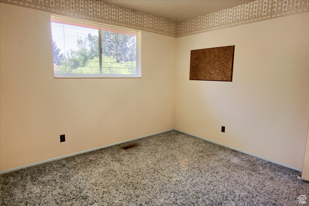 Provo, Utah, 84604, United States, 4 Bedrooms Bedrooms, ,1 BathroomBathrooms,Residential,For Sale,1940832