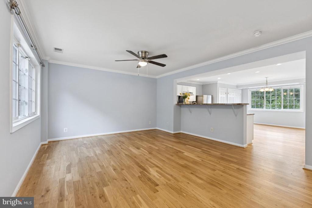 Alexandria, Virginia, 22304, United States, 3 Bedrooms Bedrooms, ,3 BathroomsBathrooms,Residential,For Sale,1980099