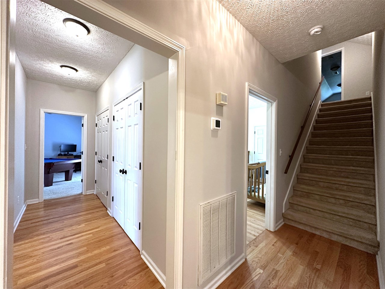Bowling Green, Kentucky, 42104, United States, 5 Bedrooms Bedrooms, ,3 BathroomsBathrooms,Residential,For Sale,1907465