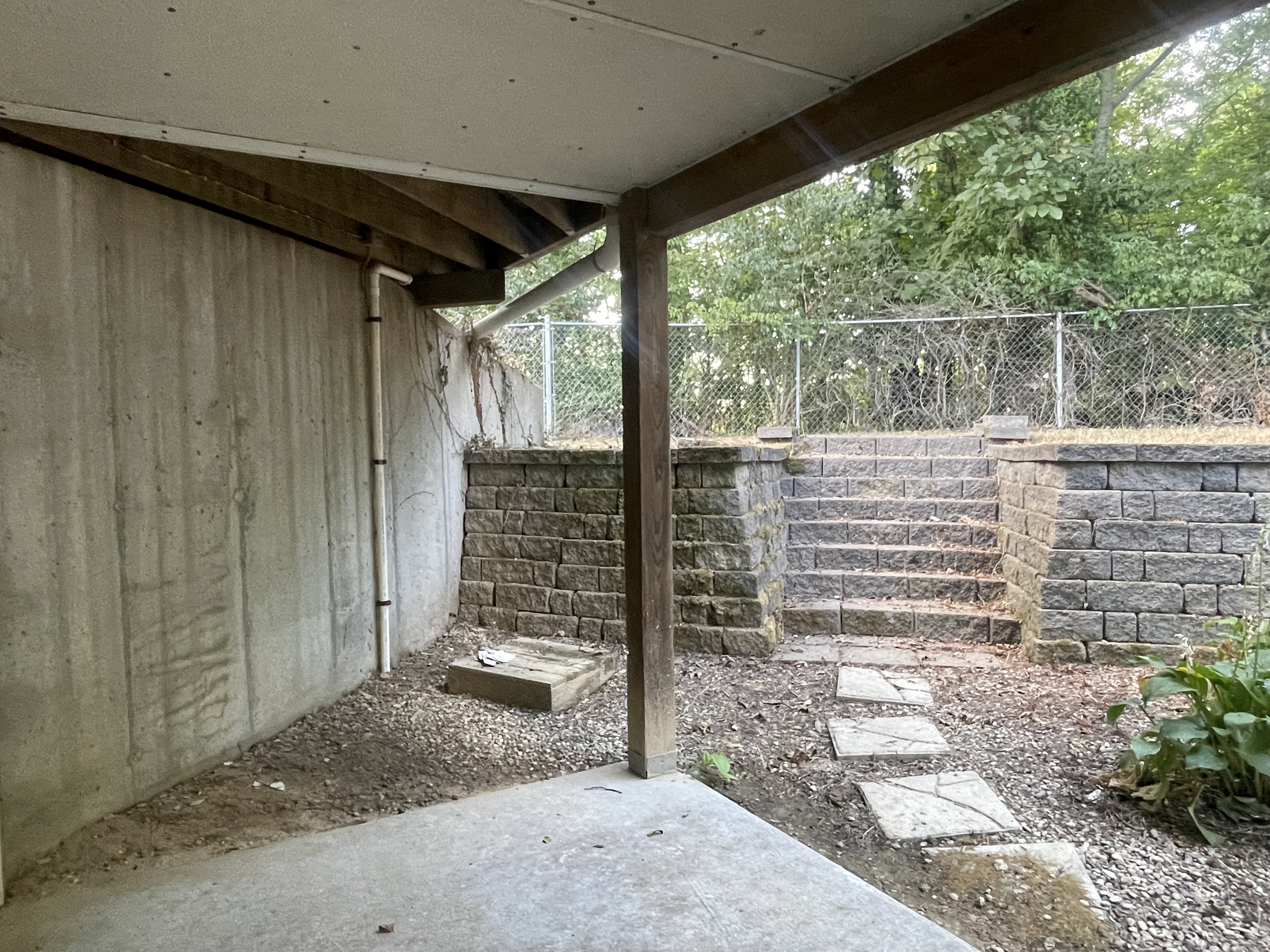 Murphysboro, Illinois, 62966, United States, 5 Bedrooms Bedrooms, ,6 BathroomsBathrooms,Residential,For Sale,1977081