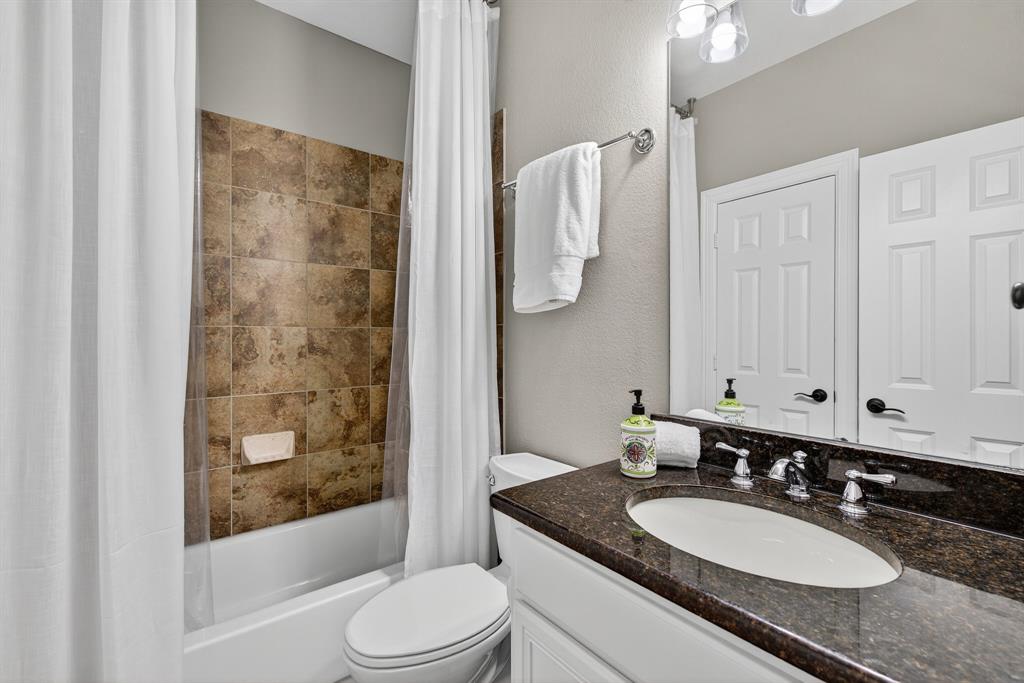 Dallas, Texas, 75219, United States, 2 Bedrooms Bedrooms, ,3 BathroomsBathrooms,Residential,For Sale,1996235