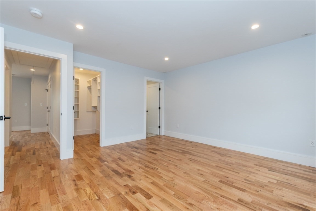 Revere, Massachusetts, 02151, United States, 3 Bedrooms Bedrooms, ,3 BathroomsBathrooms,Residential,For Sale,1928995
