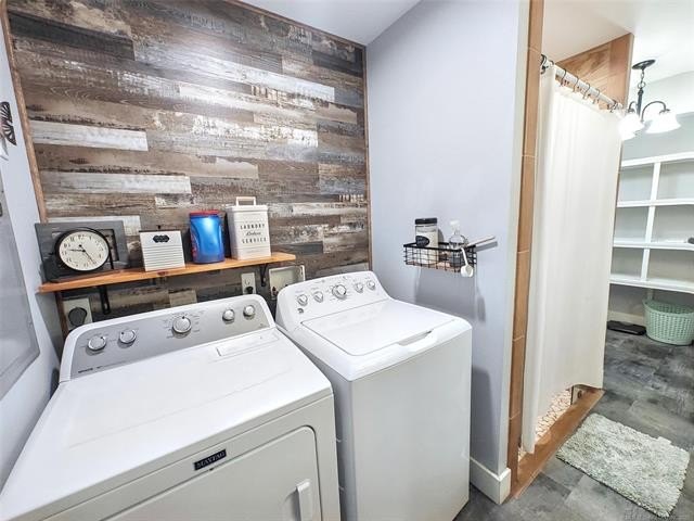 Tahlequah, Oklahoma, 74464, United States, 2 Bedrooms Bedrooms, ,2 BathroomsBathrooms,Residential,For Sale,1977801