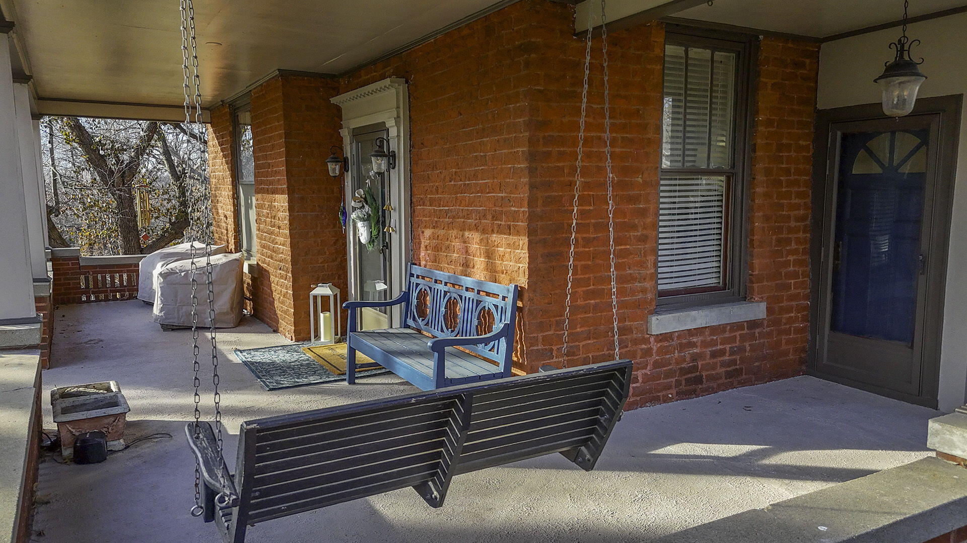 MOBERLY, Missouri, 65270, United States, 5 Bedrooms Bedrooms, ,5 BathroomsBathrooms,Residential,For Sale,2009284