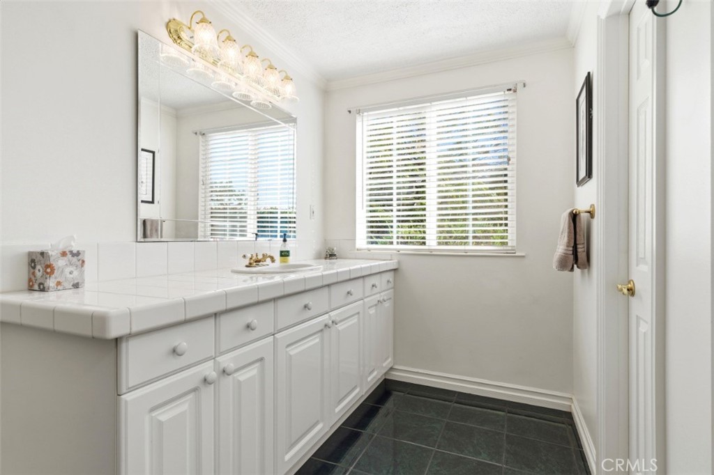 Moreno Valley, California, 92557, United States, 2 Bedrooms Bedrooms, ,1 BathroomBathrooms,Residential,For Sale,1991740