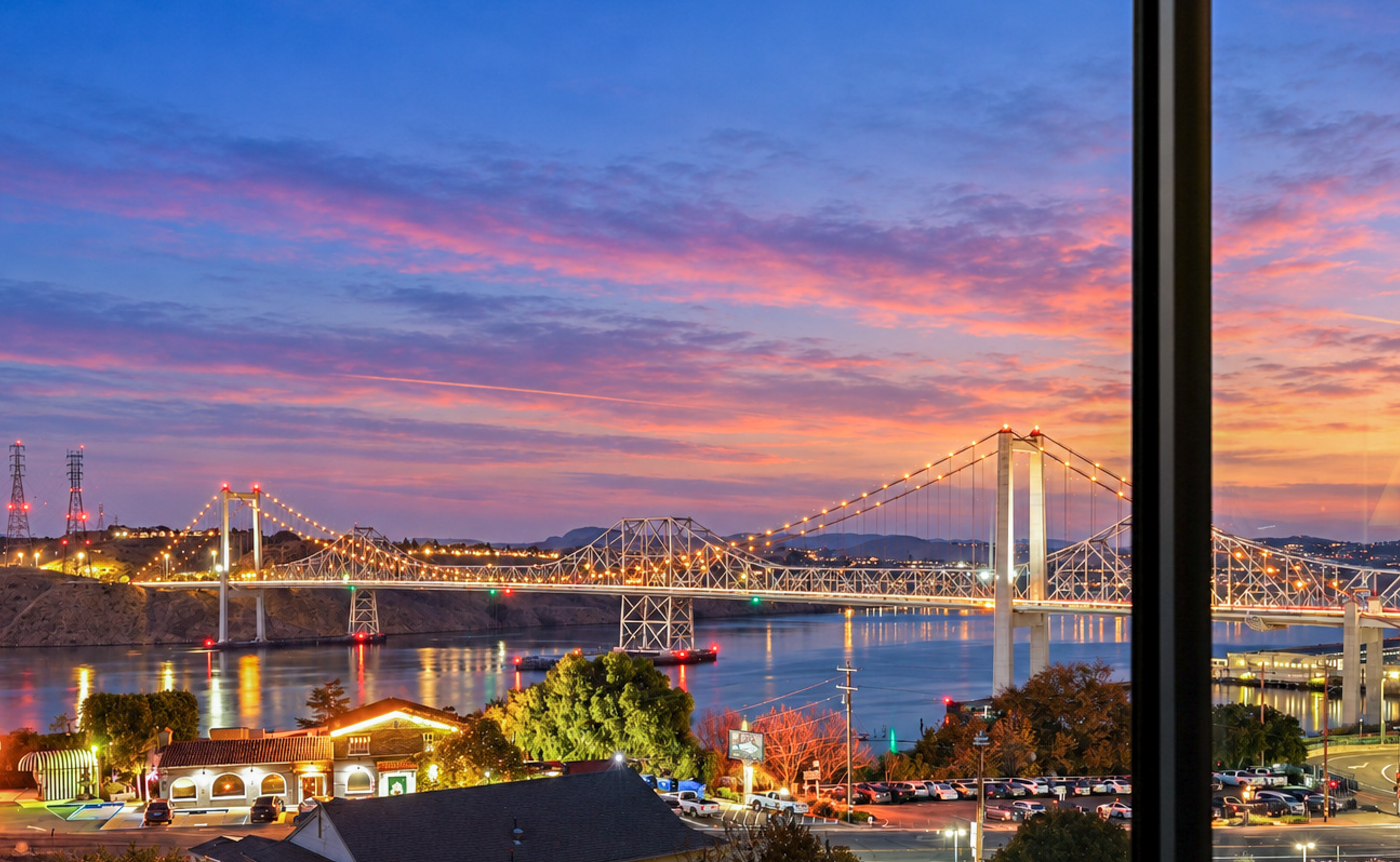  Breathtaking Carquinez Strait and Bridge Views from Your Own Backyard - 物件實景