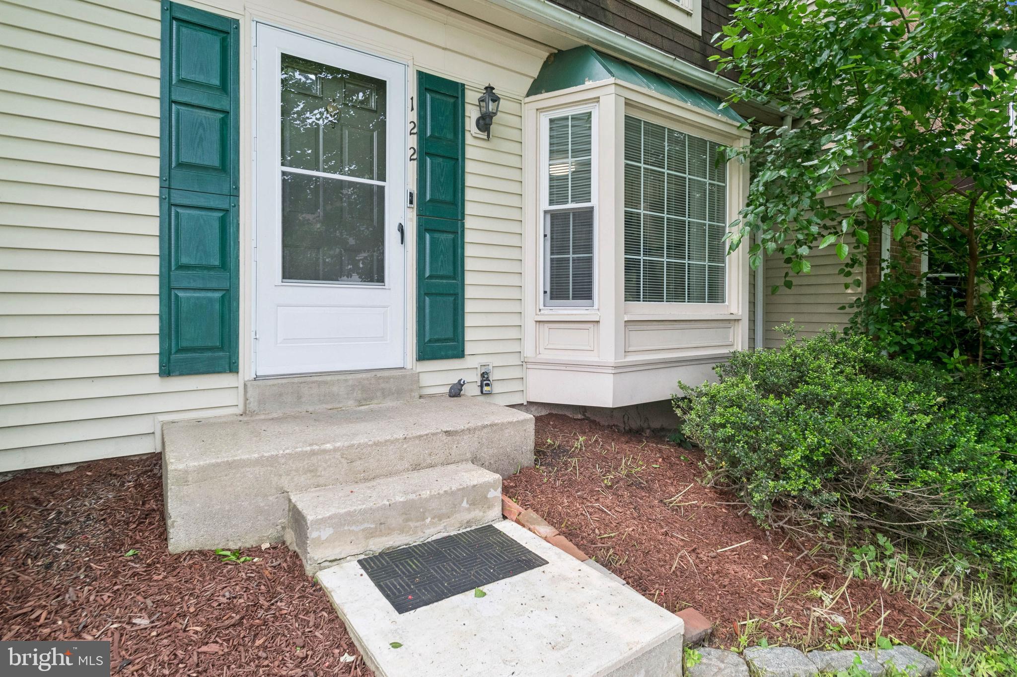 Gaithersburg, Maryland, 20878, United States, 3 Bedrooms Bedrooms, ,3 BathroomsBathrooms,Residential,For Sale,1889859