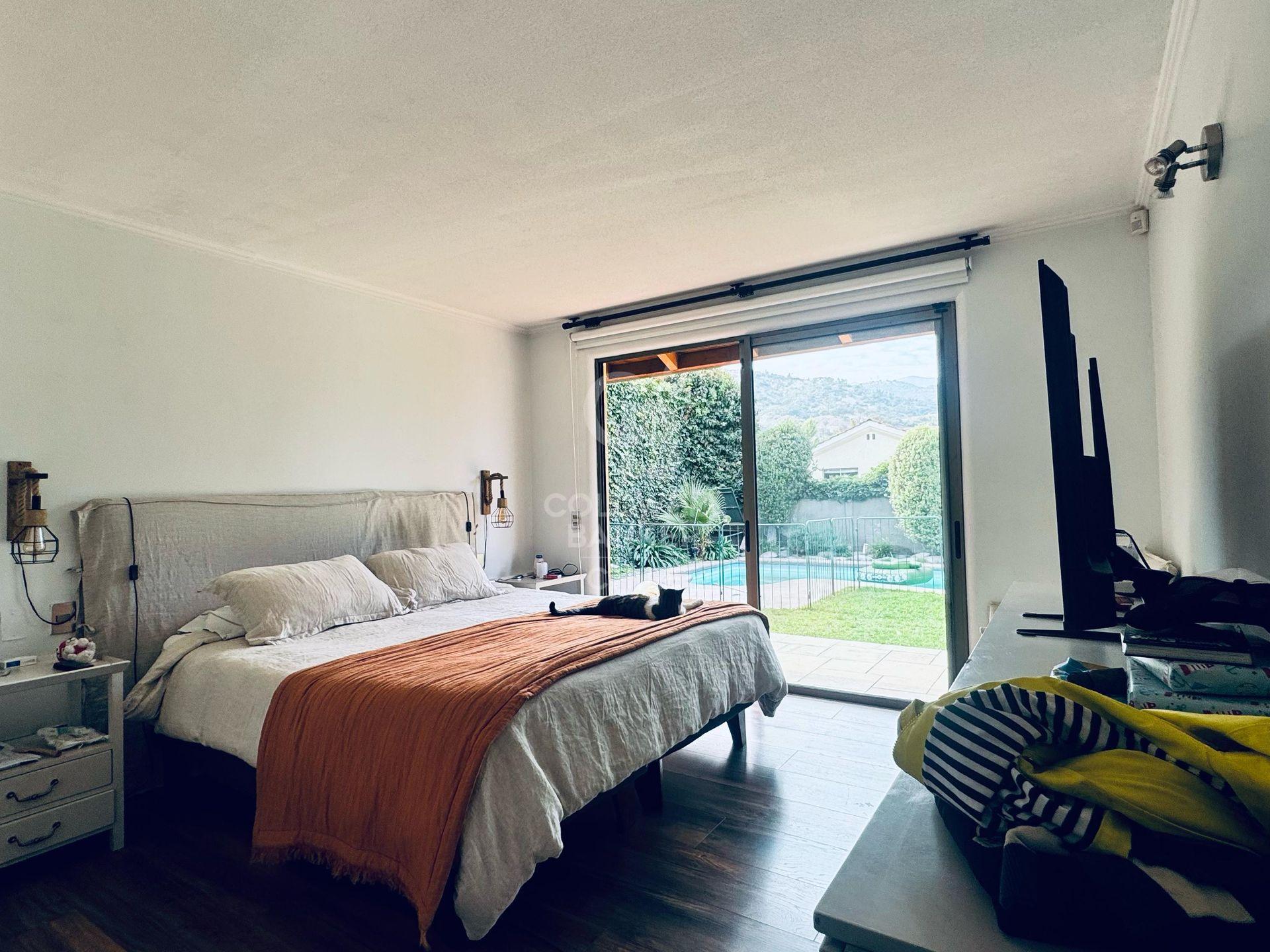 Lo Barnechea, Chile, 6 Bedrooms Bedrooms, ,4 BathroomsBathrooms,Residential,For Sale,1950367