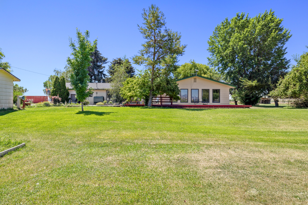 KLAMATH FALLS, Oregon, 97603, United States, 3 Bedrooms Bedrooms, ,2 BathroomsBathrooms,Residential,For Sale,1984285