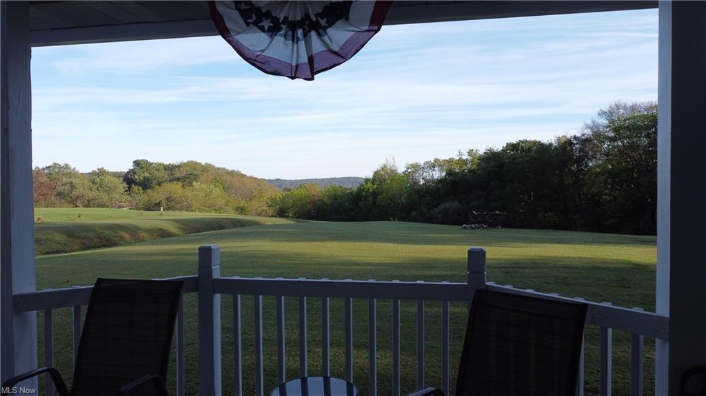 Chester, West Virginia, 26034, United States, 3 Bedrooms Bedrooms, ,3 BathroomsBathrooms,Residential,For Sale,1975770