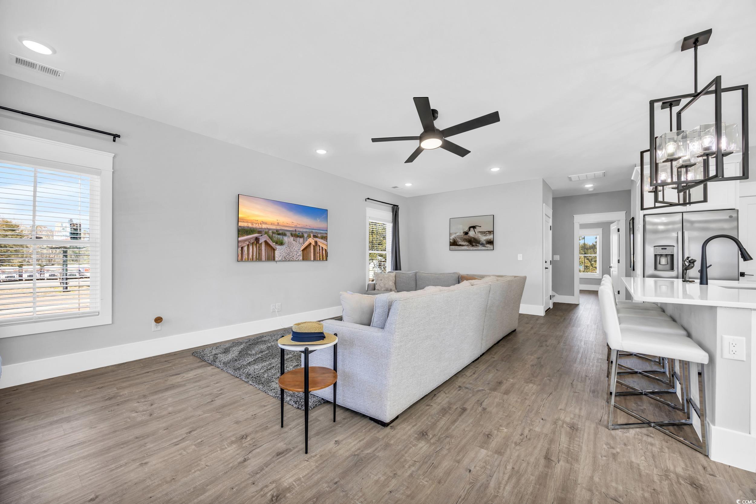 Murrells Inlet, South Carolina, 29576, United States, 5 Bedrooms Bedrooms, ,6 BathroomsBathrooms,Residential,For Sale,1937732