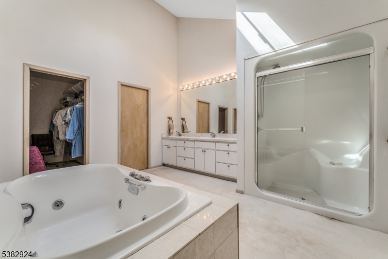 Delaware Twp., New Jersey, 08559, United States, 4 Bedrooms Bedrooms, ,3 BathroomsBathrooms,Residential,For Sale,1942245