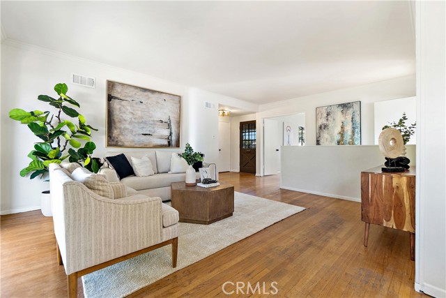 La Mirada, California, 90638, United States, 3 Bedrooms Bedrooms, ,2 BathroomsBathrooms,Residential,For Sale,1910428