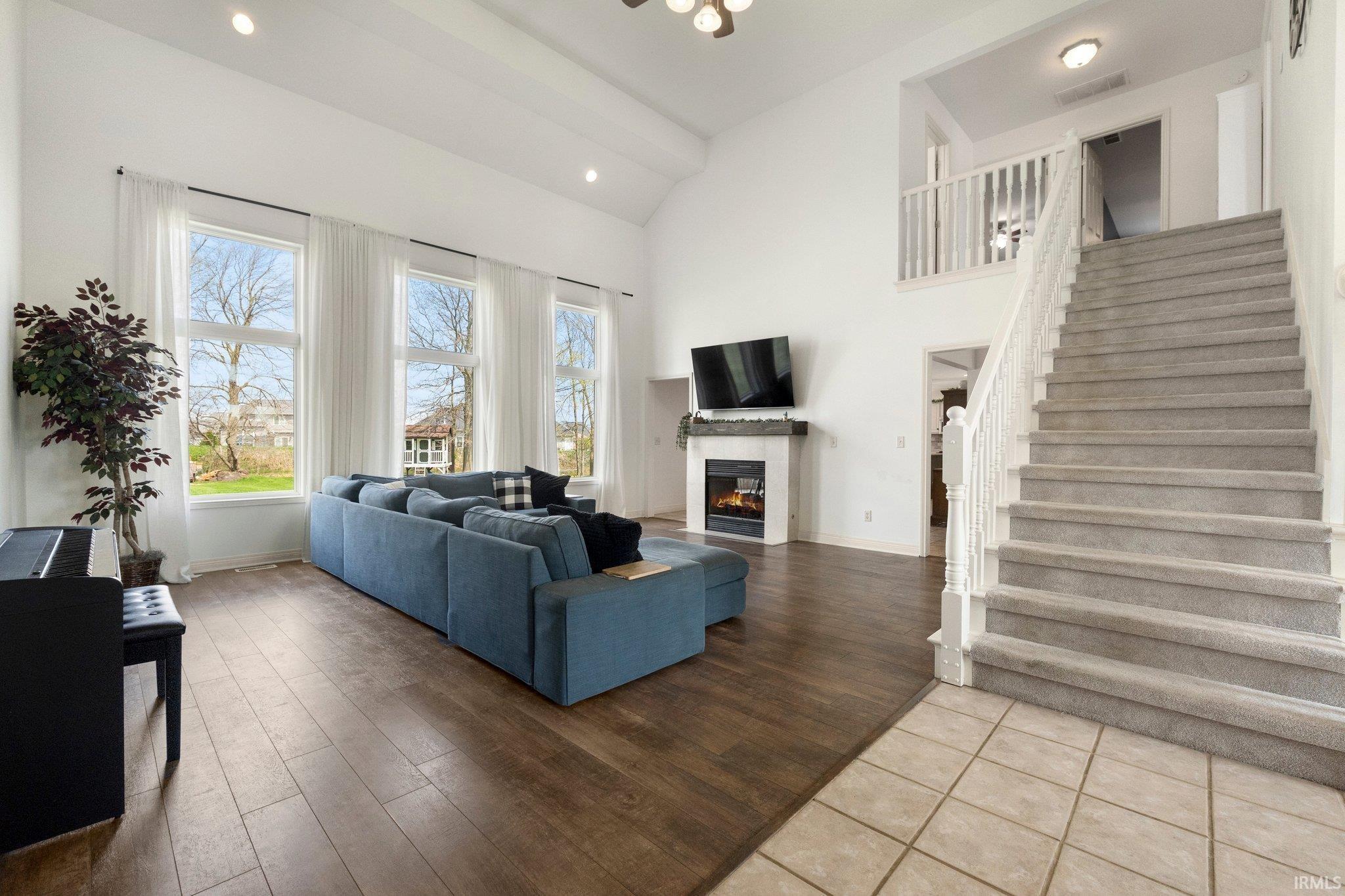 Leo, Indiana, 46765-9347, United States, 4 Bedrooms Bedrooms, ,5 BathroomsBathrooms,Residential,For Sale,1975042