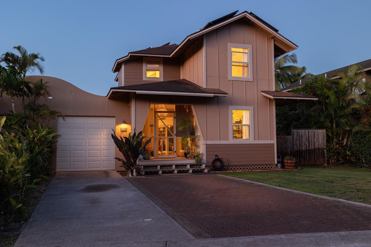 Paia, Hawaii, 96779, United States, 3 Bedrooms Bedrooms, ,2 BathroomsBathrooms,Residential,For Sale,1828199