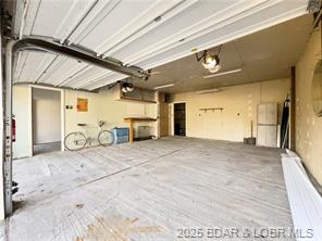 Montreal, Missouri, 65591, United States, 5 Bedrooms Bedrooms, ,2 BathroomsBathrooms,Residential,For Sale,1949830