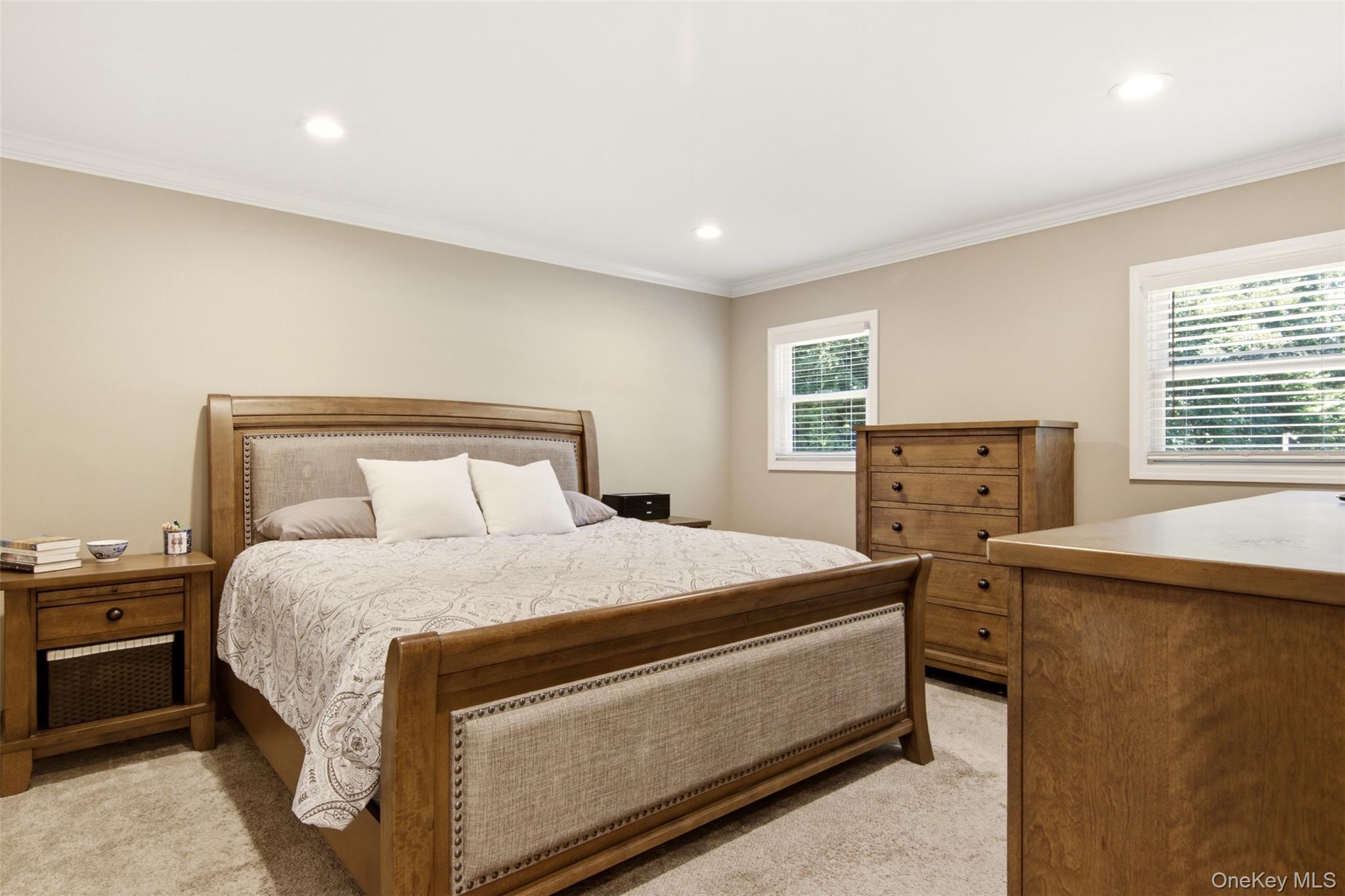  18 Millet Street, Dix Hills, NY, 11746 - 物件實景